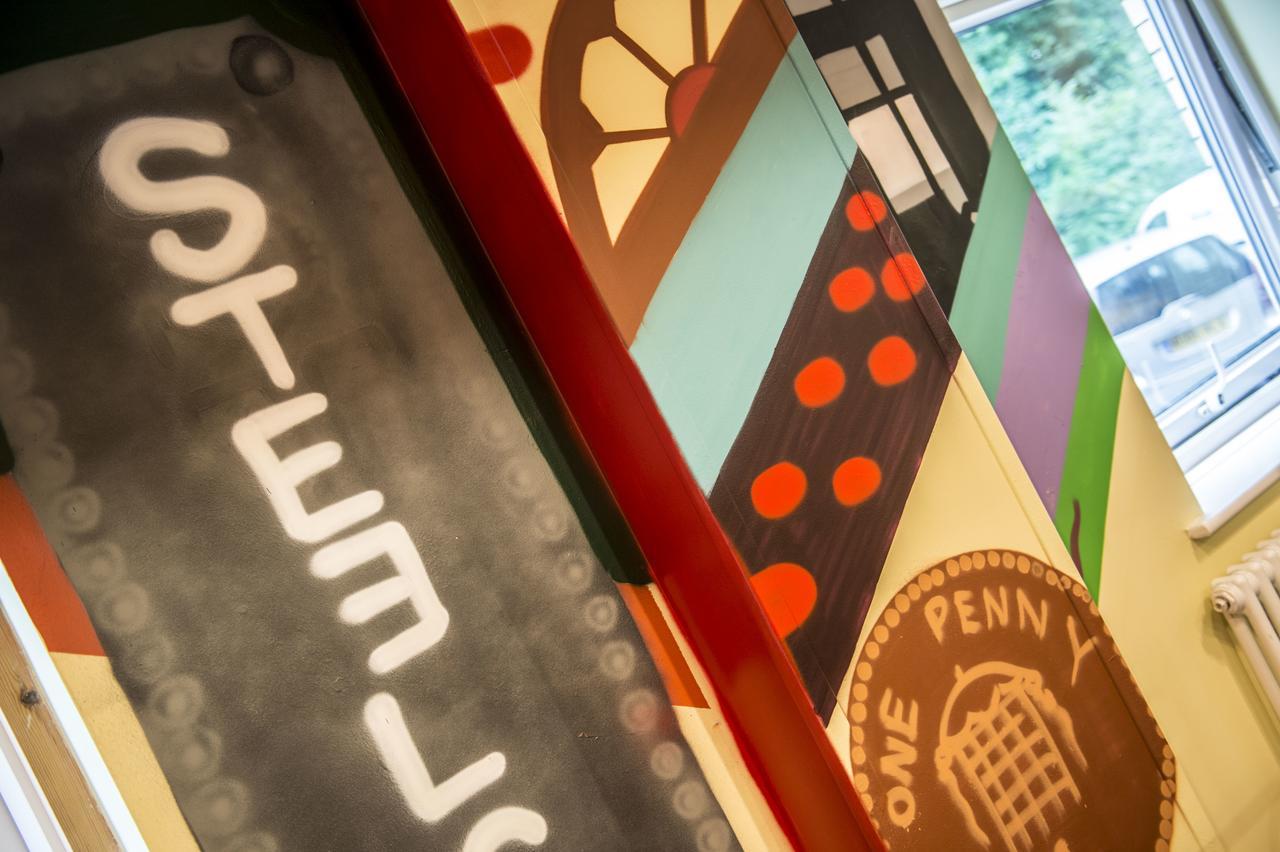 Capsule hotel Jonas